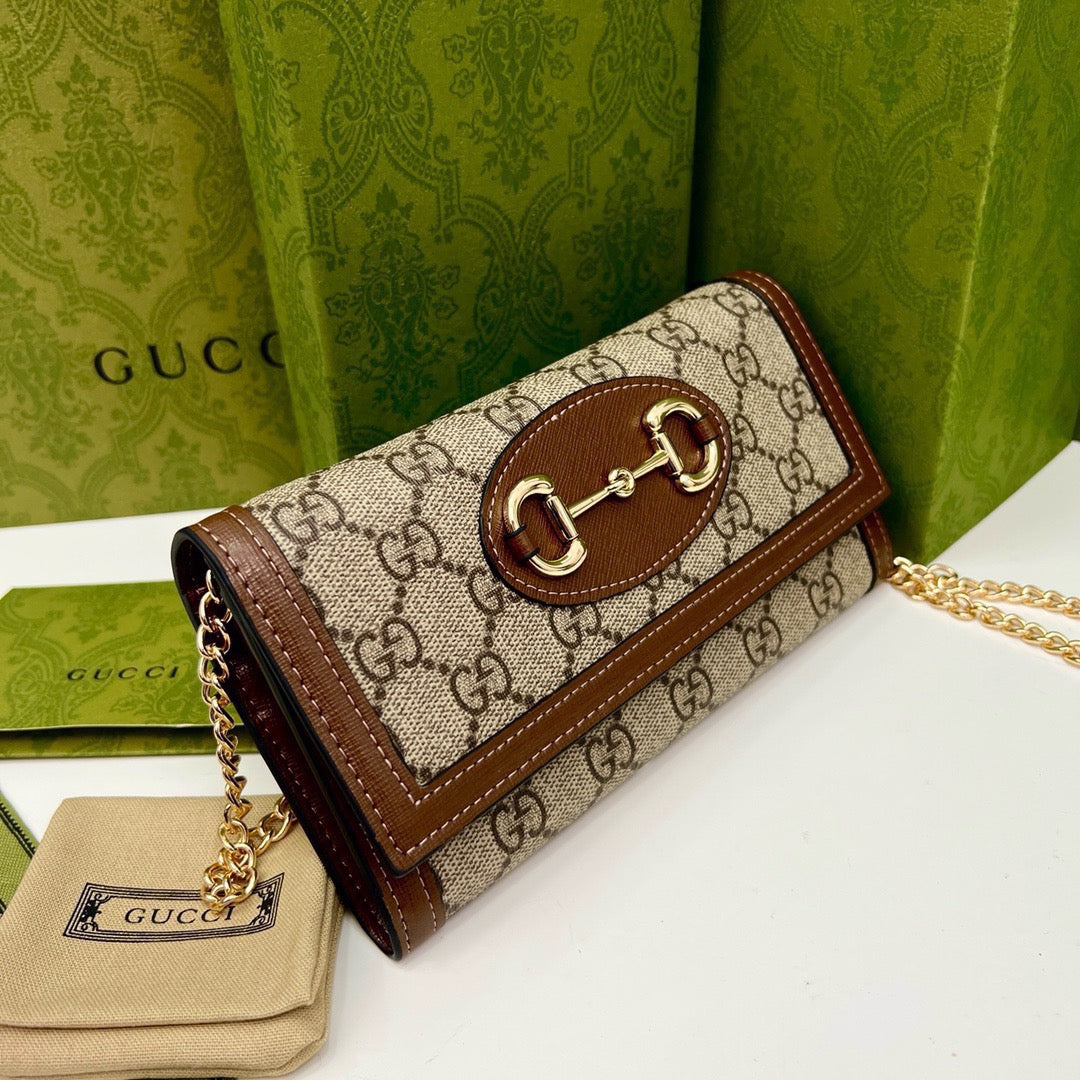 GUCCI Brown Saddle Buckle Handbag 19x10.5x3.5cm