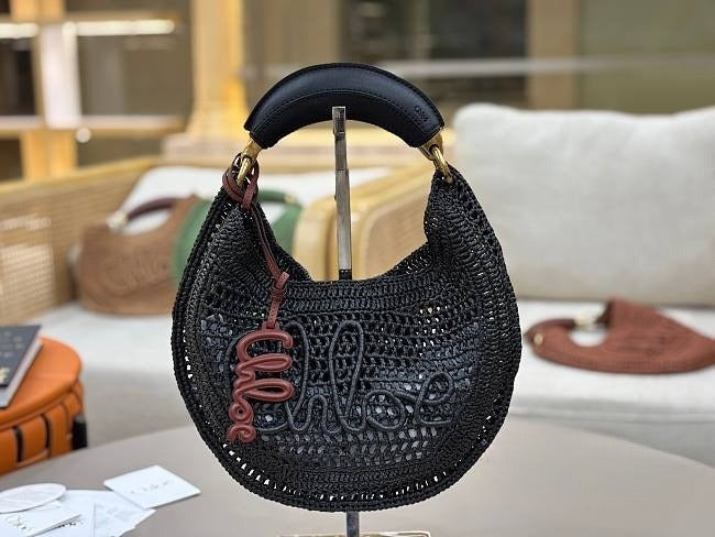 Chole Hot Summer Banana Bags Raffia