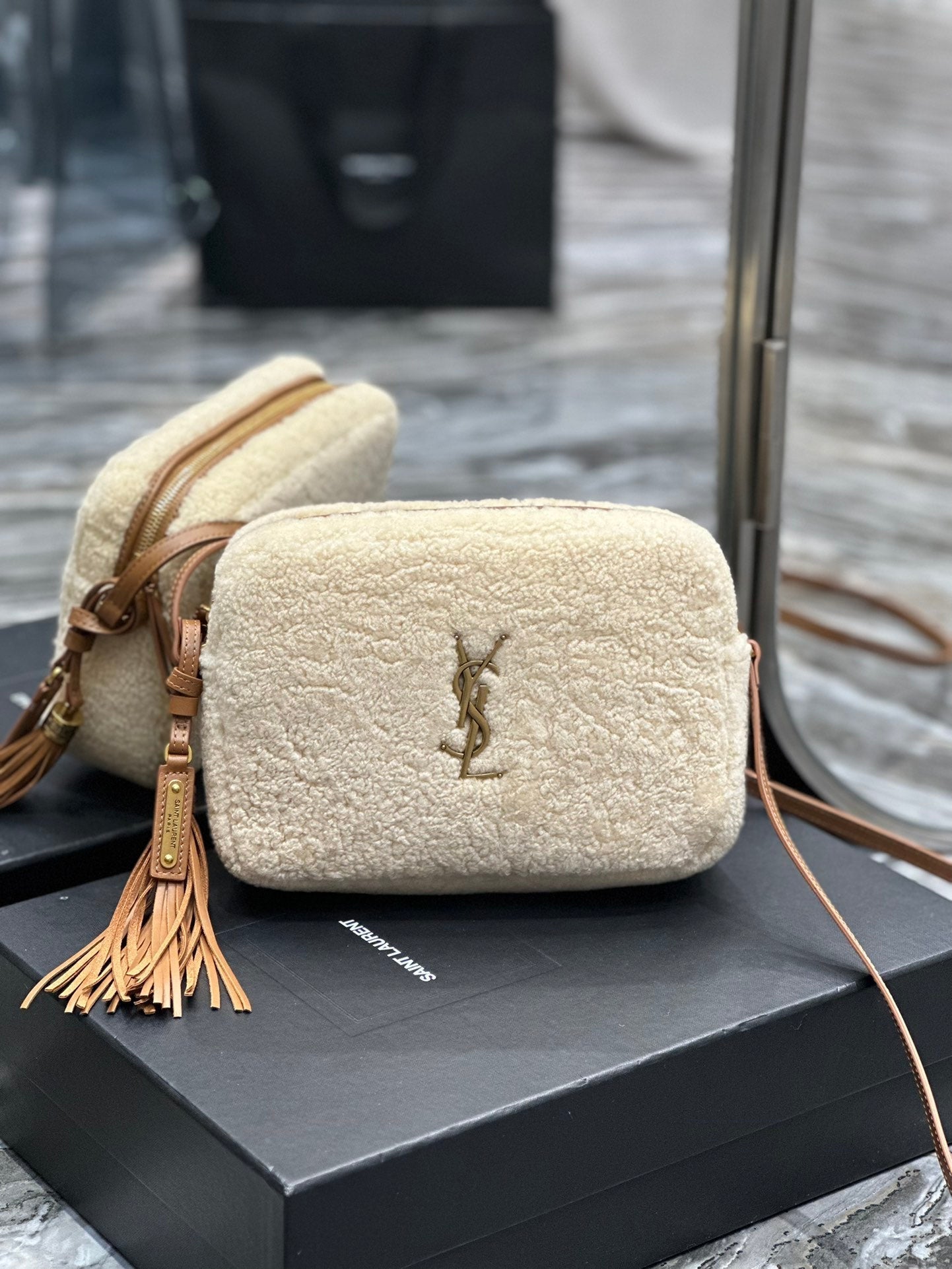 Ysl Loulou Camera Bag 23cm 08